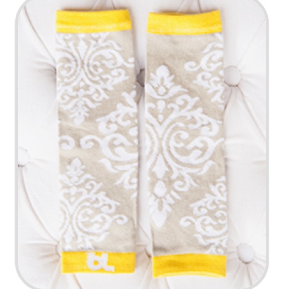 💛 NWT 💛 Baby Leggings 💛 Cyrus 💛